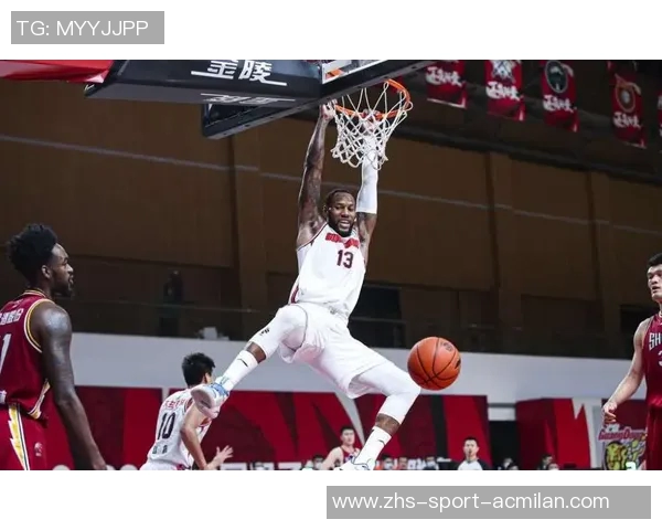 马尚布鲁克斯：从篮球场上的明星到生活中的传奇旅程